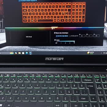 Monster Abra A5: Kronik Sorunlarla Dolu!