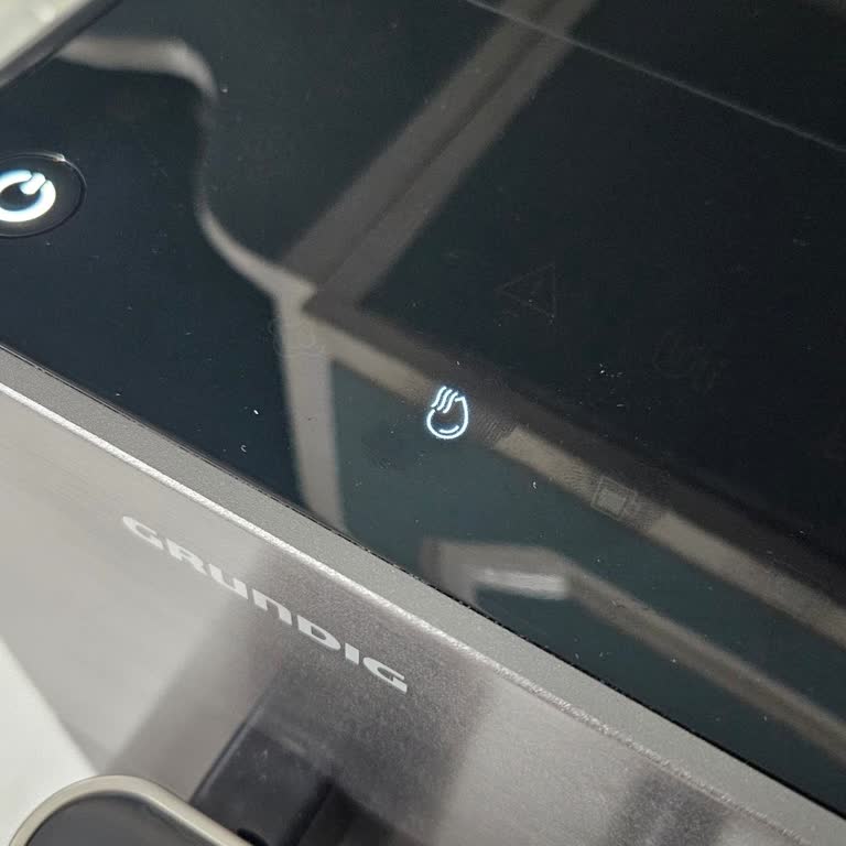 Grundig Kahve Makinesi KVA 4831: Sürekli Sıcak Su Sorunu