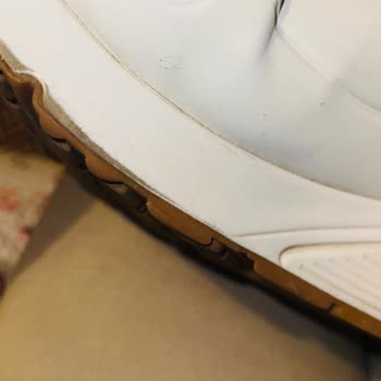 Skechers Ayakkabının Kalitesiz Malzeme Sorunu