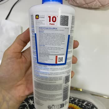 Atoderm Creme'de Beklenmedik Koku Ve Yanma Hissi