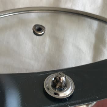 Paslı Tencerelerle Bitmeyen Değişim Çilesi