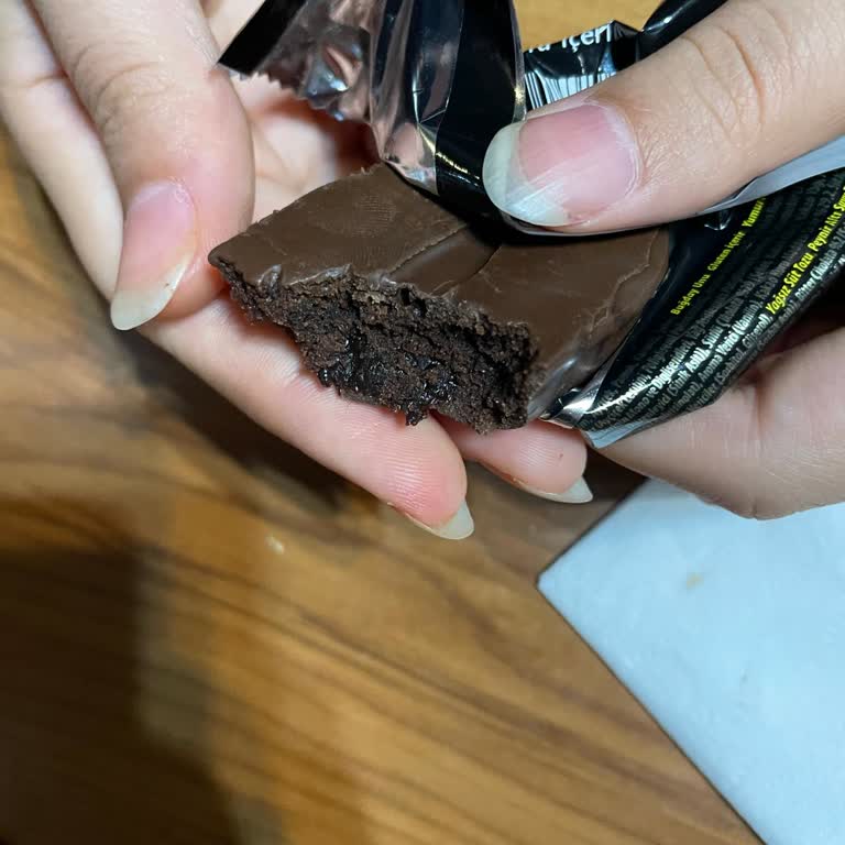 Eti Browni'de Hijyen Sorunu: Beklenmedik Bir Karşılaşma