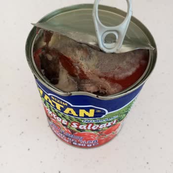 Şok Marketten Alınan Vatan Salça Bozuk Çıktı