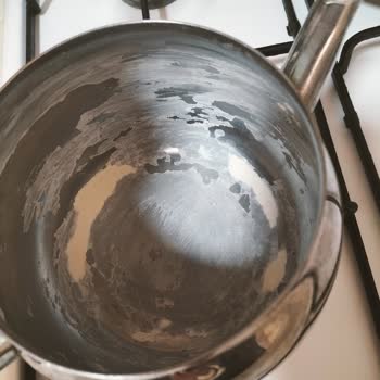 Çamaşır Suyu Ve Kireç Sökücü Temin Edilemiyor