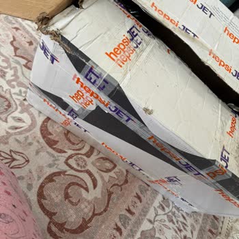 Özensiz Paketleme Ve Kırık Ürünler