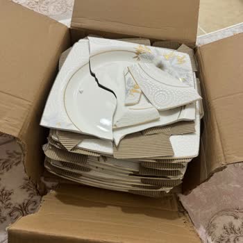 Özensiz Paketleme Ve Kırık Ürünler