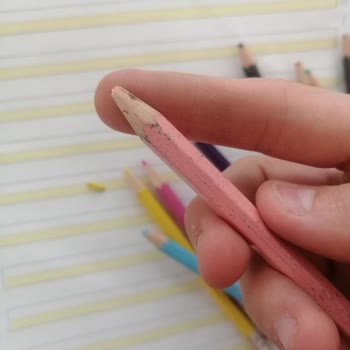 Fatih Boya Kalemleri: Sürekli Kırılan Uçlar