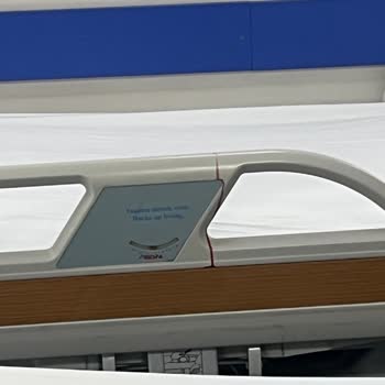 Acil Serviste Saygısızlık Ve Yetersiz Hizmet Mağduriyeti