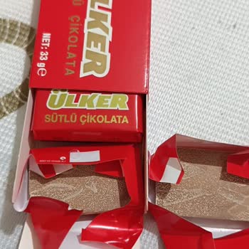 Bozuk Çikolata İle Hayal Kırıklığı