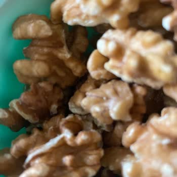 Migros'tan Aldığım Ceviz İçi Kurtlandı