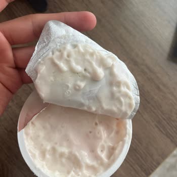 Şok Market'ten Aldığım Yoğurt Bozuldu