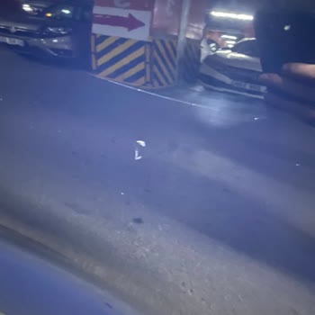 Yetersiz Hizmet Ve Araç Çizikleri: Carwax İzmit Symbol AVM