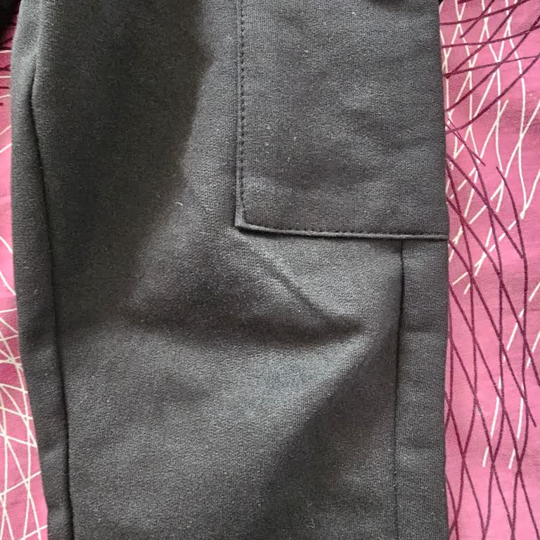 Eşofman Altının Hızla Renk Atması