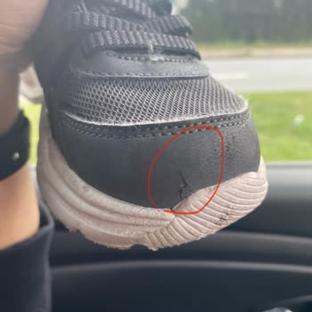 Skechers Çocuk Ayakkabısında Kalite Hayal Kırıklığı