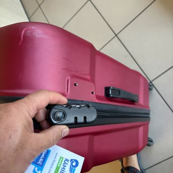 Seyahat Sonrası Bavul Hasarı Ve Yetersiz Tazminat Teklifi
