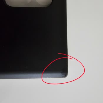 Чехол Spigen для S23 Ultra облезает за 10 дней