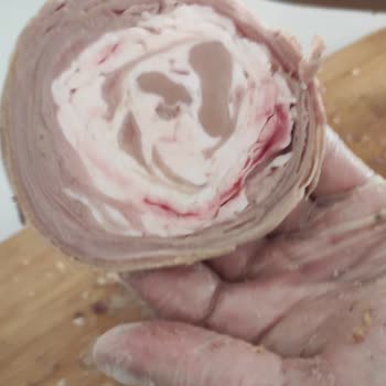 Saray Tandır Kokoreç Siparişimde Hayal Kırıklığı: Çiğ Ürün Teslimatı!