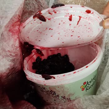 Antalya Reçelcisi'nden Aldığım Ürün Hasarlı Geldi Ve İletişim Sorunu Yaşıyorum