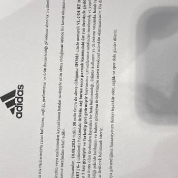 Adidas Ayakkabıda Üretim Hatası Ve İade Sorunu