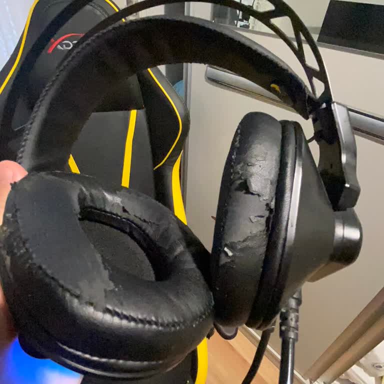 Gamepower Kizaru Kulaklık Padlerinin Hızla Soyulması Ve Ücret Talebi