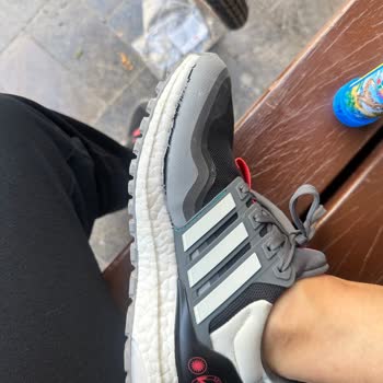 A101 Ekstra'dan Aldığım Adidas Ayakkabının Orijinalliği Şüpheli