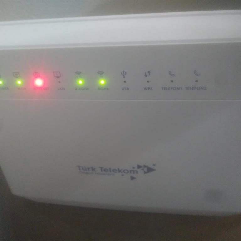 İnternet Kesintisi Ve İletişim Eksikliği
