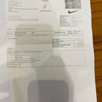 Nike Ayakkabıda Taban Açılması Ve Müşteri Hizmetleri Sorunu