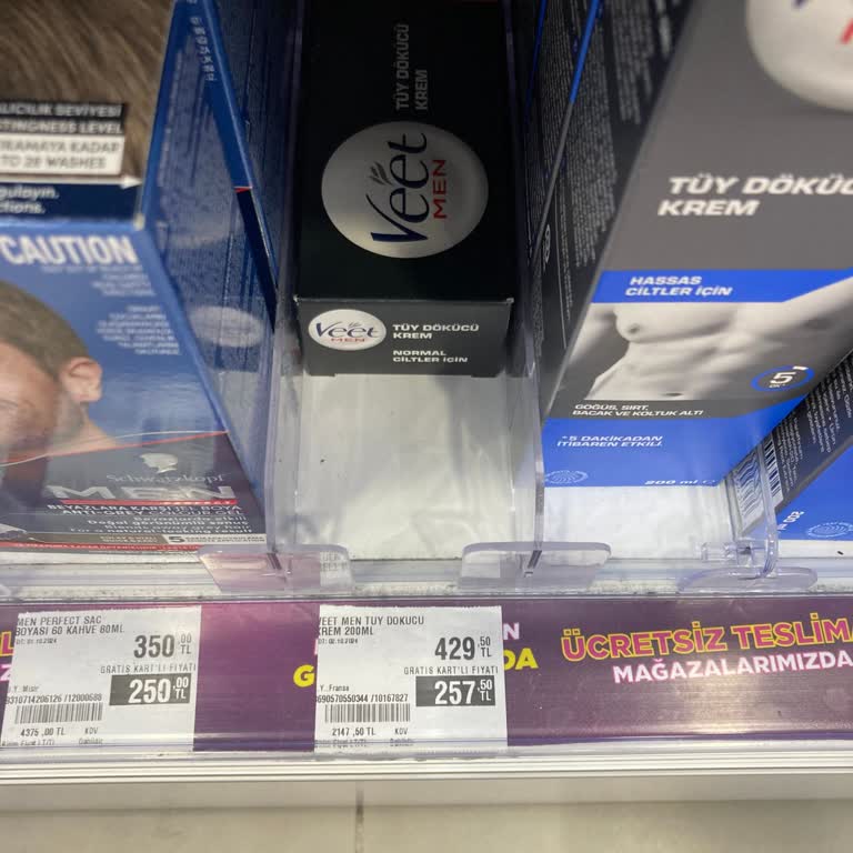 Cevahir AVM Gratis Mağazasında Etiket Fiyatı Ve Müşteri Hizmetleri Sorunu