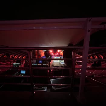 Sahne Görünmeyen Koltuklara Yüksek Ücret Ödedik