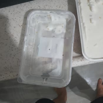 Eriyen Dondurma Ve Cevapsız Müşteri Hizmetleri