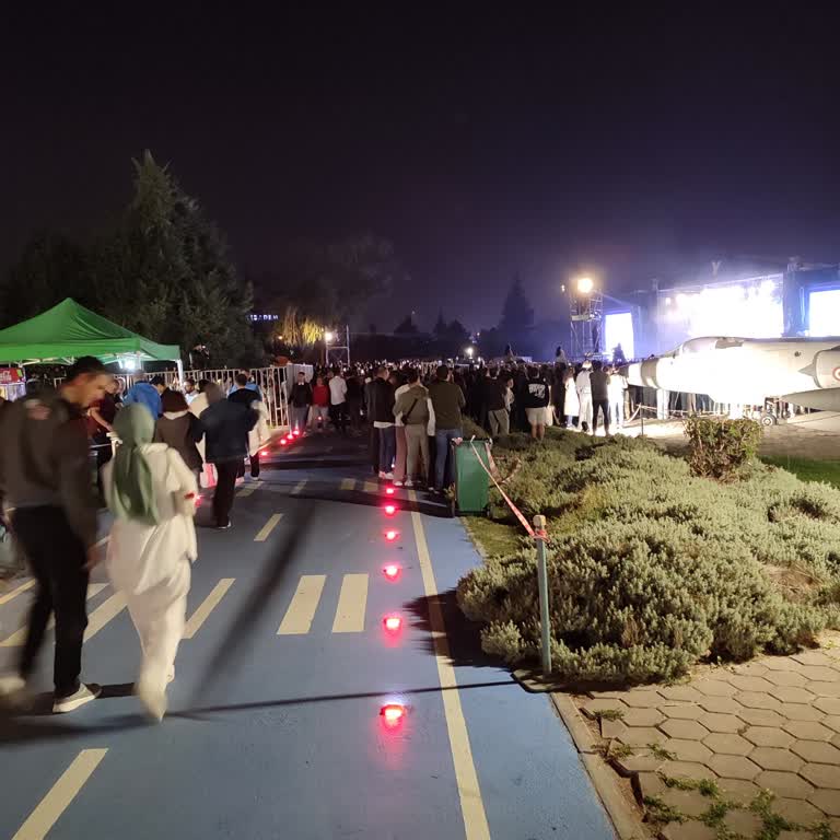 Eskişehir Konserinde Organizasyon Sorunları