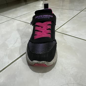 Skechers Ayakkabılarının Dayanıklılığı Ve Koku Sorunu