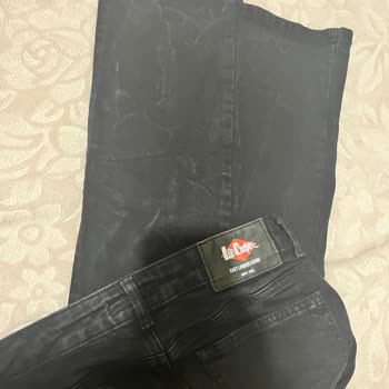 Lee Cooper Pantolon: Yıkama Sonrası Beyazlama Sorunu