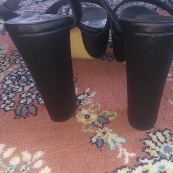 Defolu Ayakkabı Ve İade Problemi