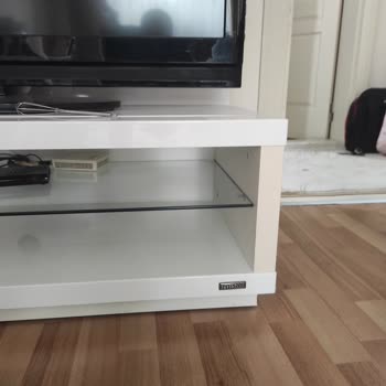 İstikbal Mobilya'da Kalitesiz Malzeme Kullanımı Ve Sararma Sorunu