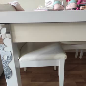 İstikbal Mobilya'da Kalitesiz Malzeme Kullanımı Ve Sararma Sorunu
