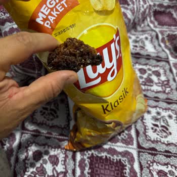 Lays Paketinden Çıkan Şaşırtıcı Madde