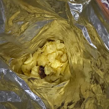 Lays Paketinden Çıkan Şaşırtıcı Madde