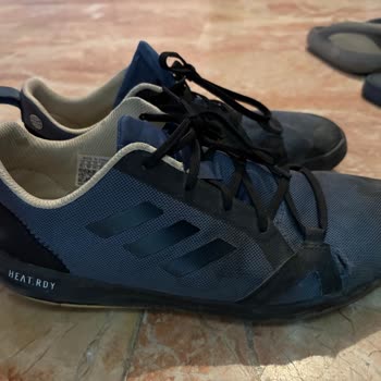 Adidas Terrex Boat Ayakkabısının Beklenmedik Yırtılması Ve Müşteri Hizmetleri Sorunu