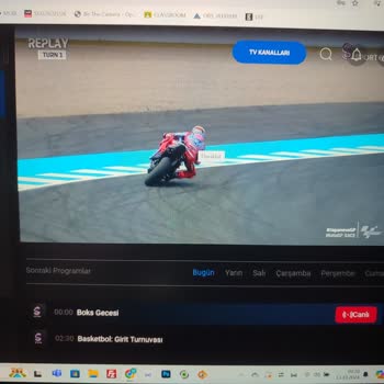 Yanıltıcı Yayın Akışı: Boks Maçı Yerine MotoGP