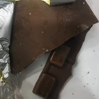 Ülker Çikolatasında Bayat Tat Şoku