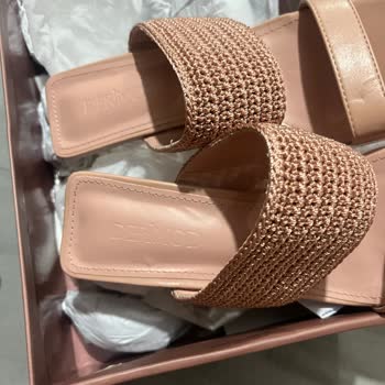 Derimod Mağazasından Alınan Terlikte Kalite Sorunu Ve Müşteri Memnuniyetsizliği