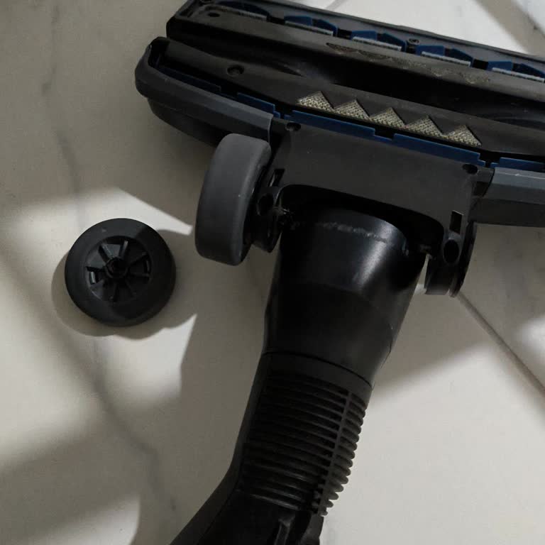 Philips Süpürge Tekerlek Sorunu