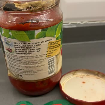 Tat Marka Salçanın Beklenmedik Küflenmesi