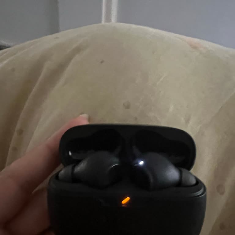 JBL Kulaklığın Şarj Sorunu Hayal Kırıklığı Yarattı