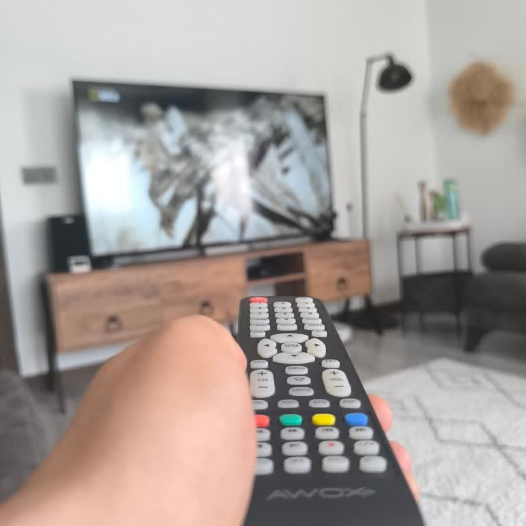 Awox TV'nin Kumanda Sorunu: Büyük Pişmanlık