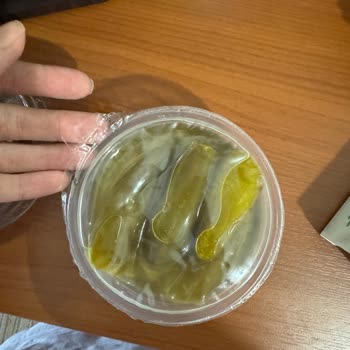 Peynir Dolgulu Jalapeno Biberde Böcek Şoku