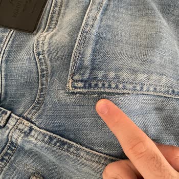 Mavi Kot Pantolonun Dayanıklılığı Hakkında Hayal Kırıklığı