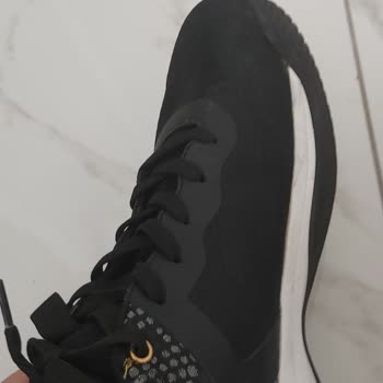 4 Günlük Ayakkabı Sorunu: Deichmann'ın İade Reddi
