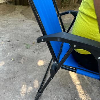 Plaj Sandalyesi Kol Dayama Sorunu